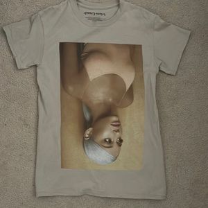 ariana grande tee